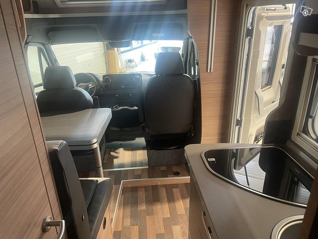 Weinsberg CaraCompact Suite 640 MEG 10