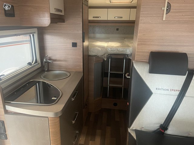 Weinsberg CaraCompact Suite 640 MEG 12