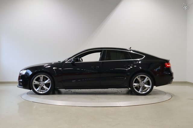 Audi A5 8