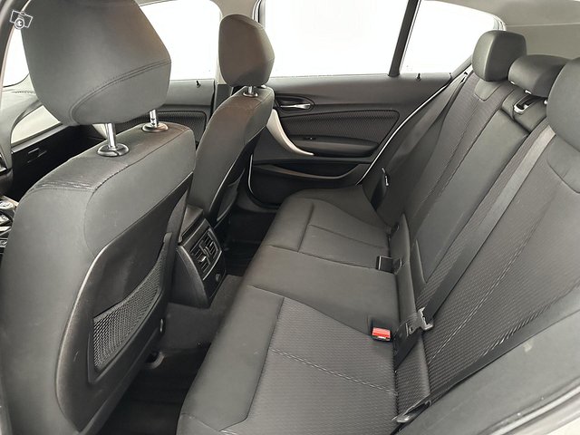 BMW 118 19