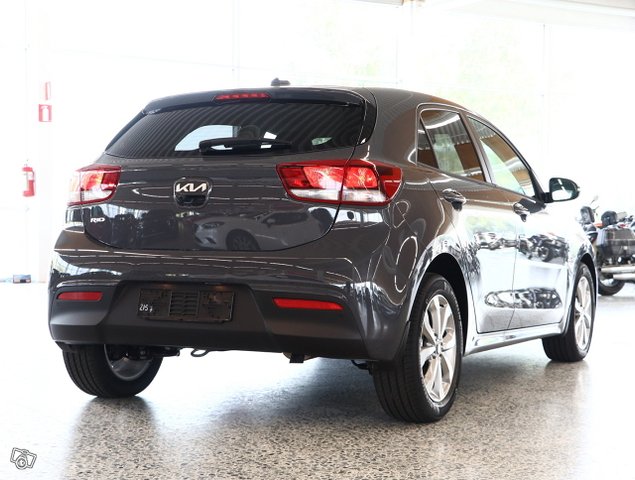 KIA Rio 4