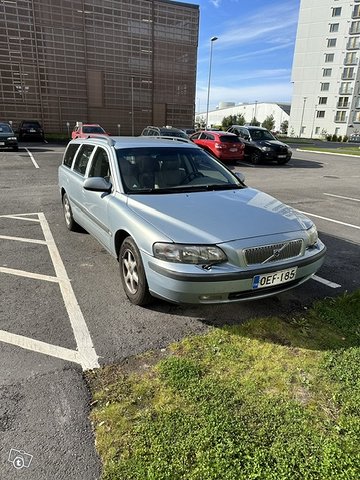 Volvo V70, kuva 1