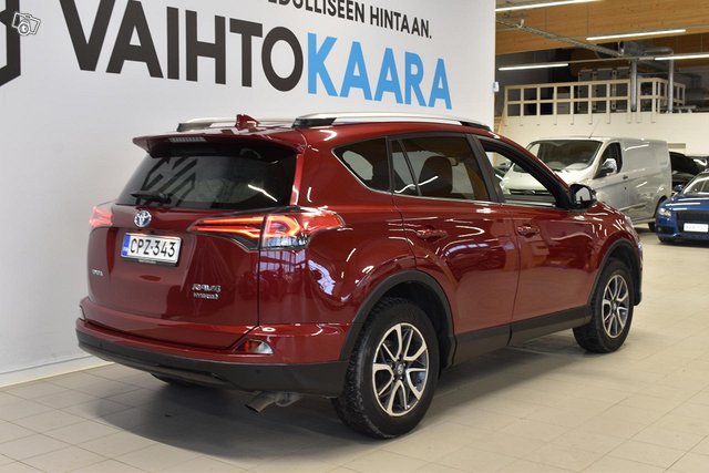 Toyota RAV4 8