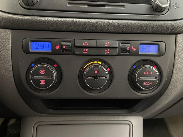 Volkswagen Golf Plus 17