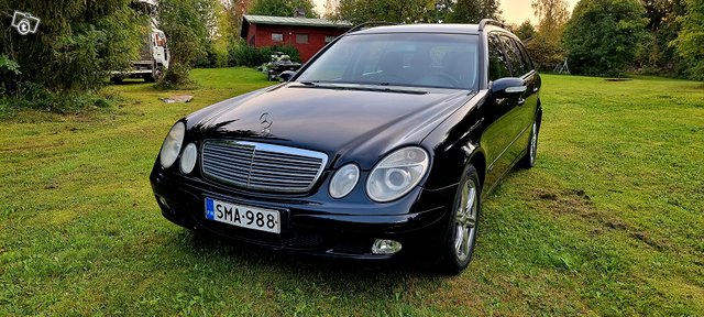 Mercedes-Benz E-sarja, kuva 1