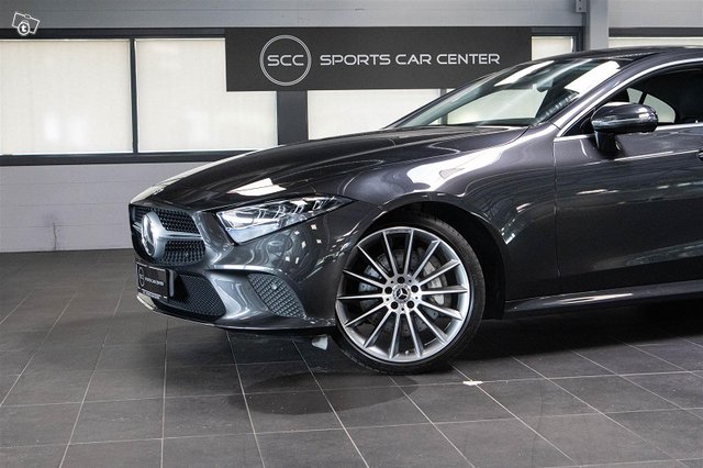 Mercedes-Benz CLS 4