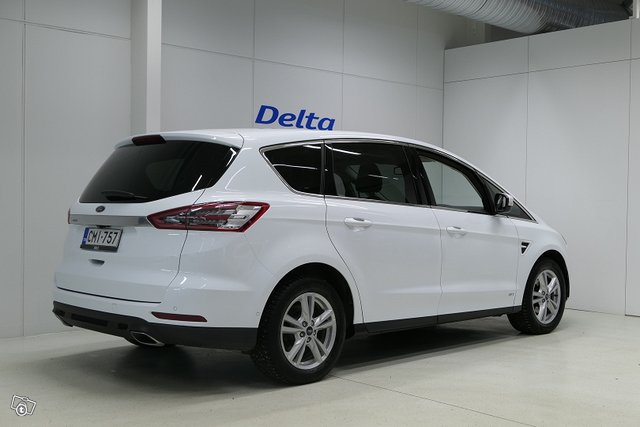Ford S-Max 5