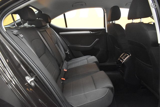 Skoda Superb 11