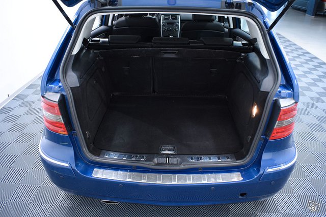 Mercedes-Benz B 19