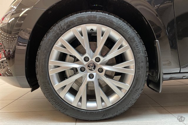 Skoda Superb 11