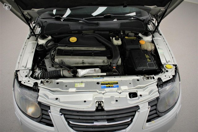 Saab 9-5 13