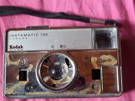 Kodak instamatic 133, Kamerat, Kamerat ja valokuvaus, Isokyrö, Tori.fi Kodak instamatic 133, Kamerat, Kamerat ja valokuvaus, Isokyrö, Tori.fi