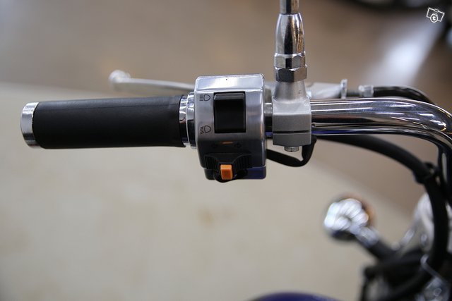Kawasaki EN 10