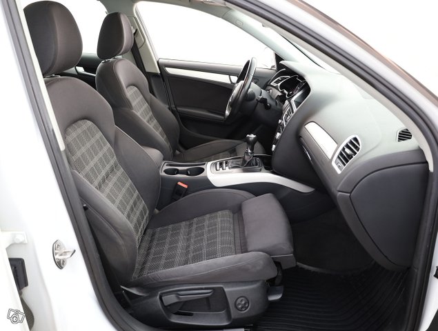 Audi A4 11