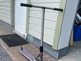 Custom Scootti, Rullaluistelu ja skeittaus, Urheilu ja ulkoilu, Lapua, Tori.fi Custom Scootti, Rullaluistelu ja skeittaus, Urheilu ja ulkoilu, Lapua, Tori.fi