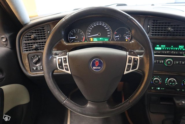 Saab 9-5 13