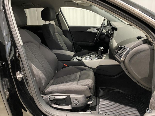 AUDI A6 10