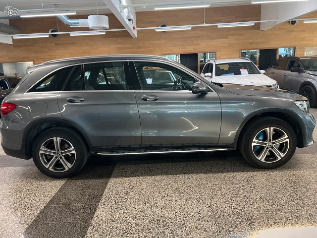 Mercedes-Benz GLC 6