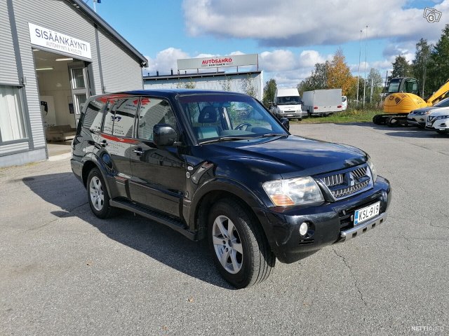 Mitsubishi Pajero 3