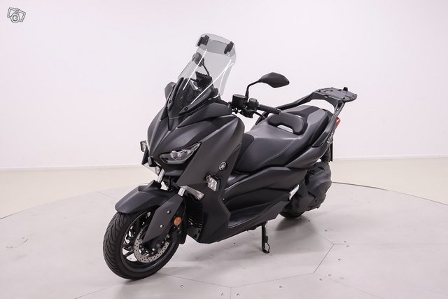Yamaha X-Max 3
