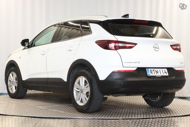 Opel Grandland X 4