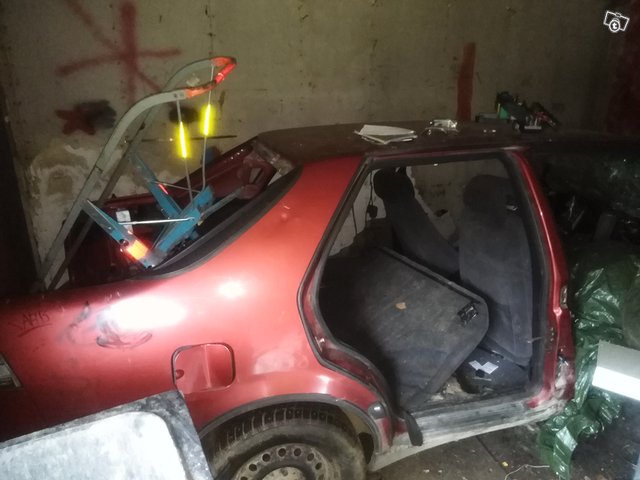 Saab 9000, kuva 1