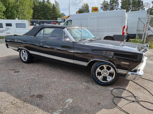 Ford Fairlane, kuva 1