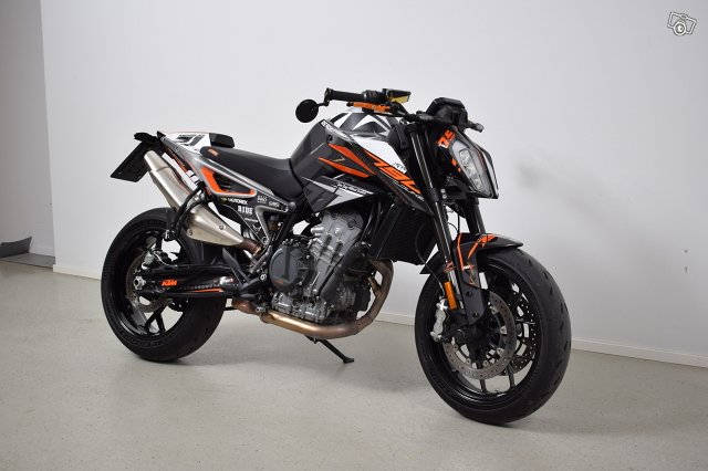 KTM 790 2