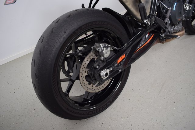 KTM 790 16