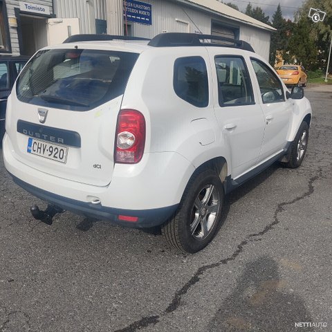 Dacia Duster 11