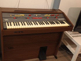 Sähköurut retro, Pianot, urut ja koskettimet, Musiikki ja soittimet, Kannus, Tori.fi Sähköurut retro, Pianot, urut ja koskettimet, Musiikki ja soittimet, Kannus, Tori.fi