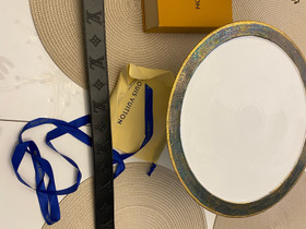 Uusi Louis Vuitton vyö, Muut asusteet, Asusteet ja kellot, Joensuu, Tori.fi Uusi Louis Vuitton vyö, Muut asusteet, Asusteet ja kellot, Joensuu, Tori.fi
