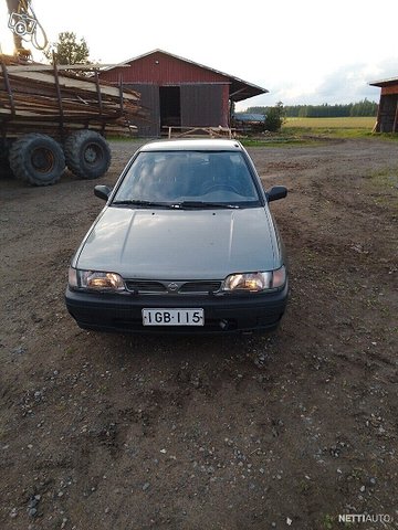 Nissan Sunny, kuva 1