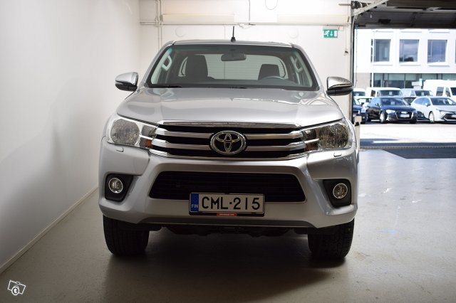 Toyota HILUX 3