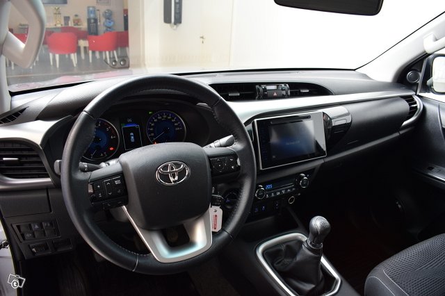 Toyota HILUX 15