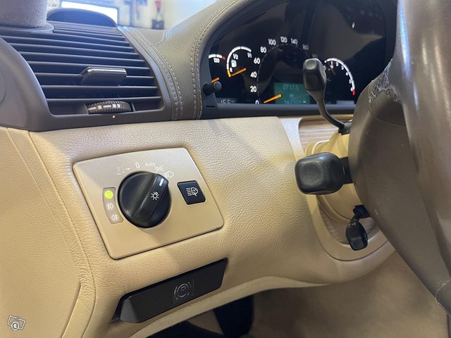 Mercedes-Benz CL 16