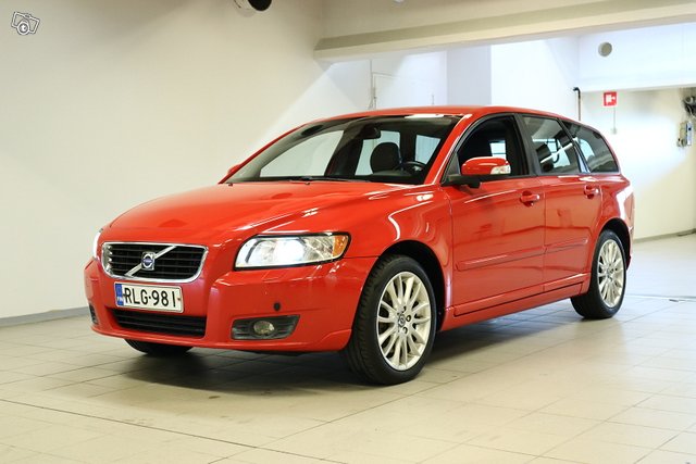 Volvo V50, kuva 1