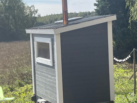 KÄRRYSAUNA AURINKOPANEELILLA kuljetusmahdollisuus, Peräkärryt ja trailerit, Auton varaosat ja tarvikkeet, Hausjärvi, Tori.fi KÄRRYSAUNA AURINKOPANEELILLA kuljetusmahdollisuus, Peräkärryt ja trailerit, Auton varaosat ja tarvikkeet, Hausjärvi, Tori.fi