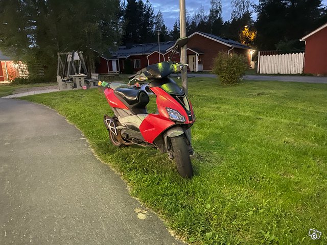 Aprilia sr, kuva 1