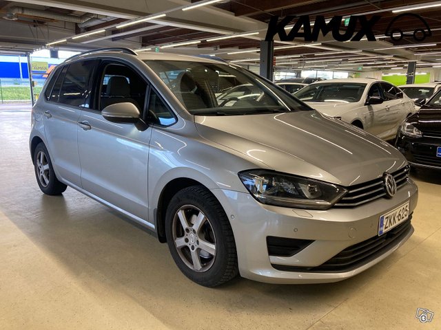 Volkswagen Golf Sportsvan 1