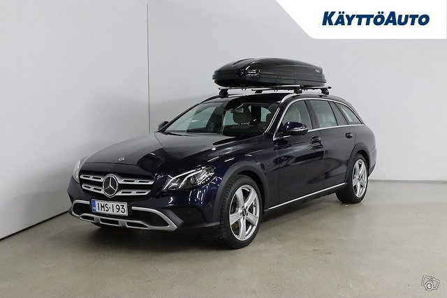 MERCEDES-BENZ E