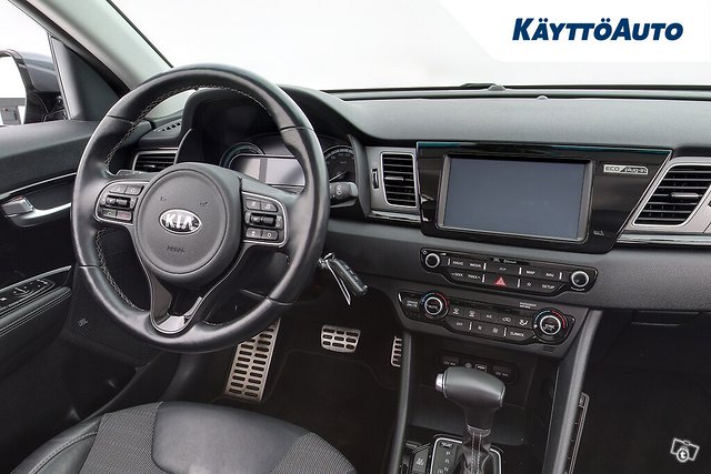 KIA Niro Plug-in 8