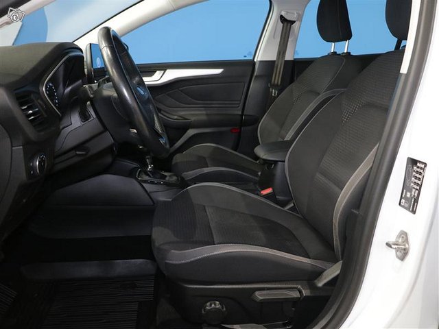 FORD Focus 19