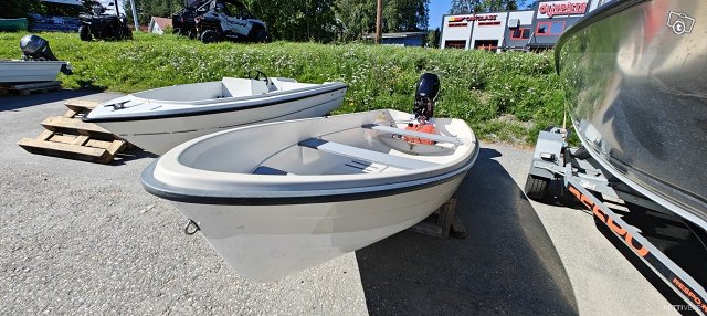 Terhi 385+ Mercury F8, kuva 1