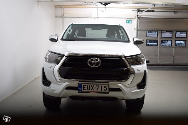 Toyota HILUX 2