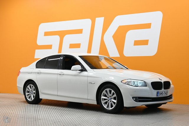BMW 520 1