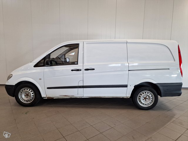 Mercedes-Benz Vito 4