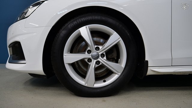 Audi A4 17