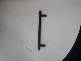 Kalustevedin musta cc 128mm, 12kpl, Keittiöt, Rakennustarvikkeet ja työkalut, Helsinki, Tori.fi Kalustevedin musta cc 128mm, 12kpl, Keittiöt, Rakennustarvikkeet ja työkalut, Helsinki, Tori.fi