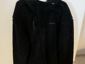 Adidas takki (M), Vaatteet ja kengät, Järvenpää, Tori.fi Adidas takki (M), Vaatteet ja kengät, Järvenpää, Tori.fi